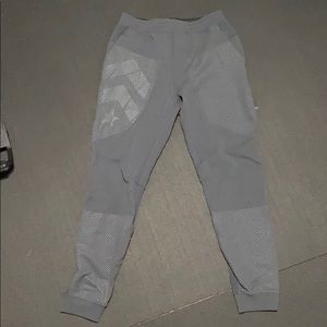 lululemon x Barry’s Bootcamp Men’s Joggers